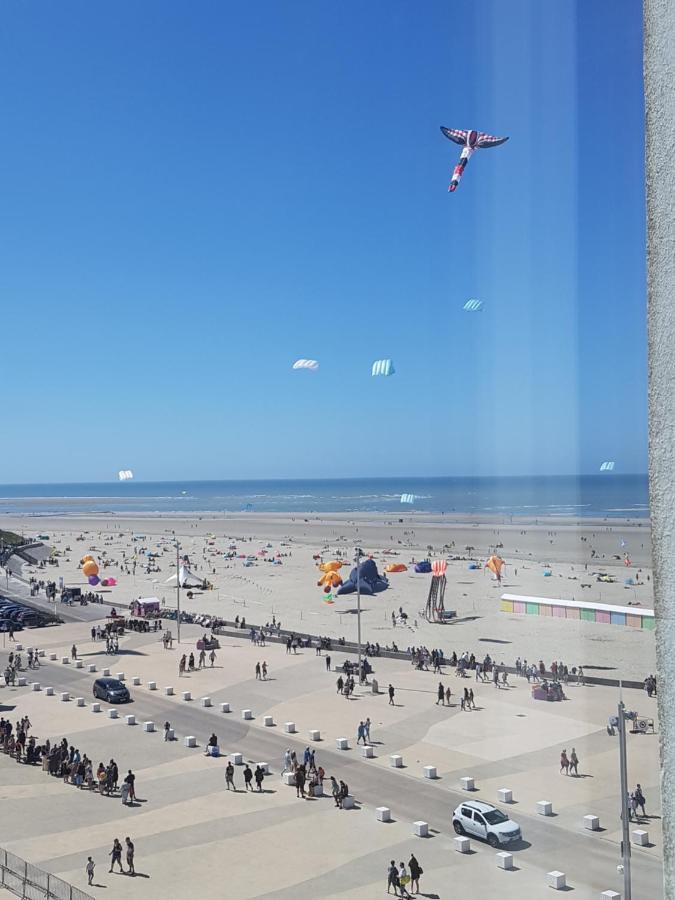 Berck: Front De Mer Avec Vue Sur La Plage Εξωτερικό φωτογραφία
